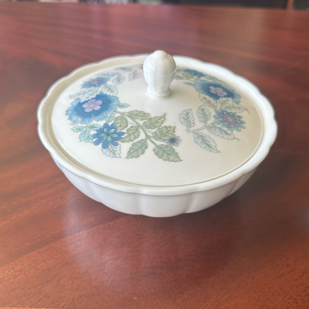 Wedgwood Bone China Clementine Trinket Dish and Lid Blue Flowers Vintage
